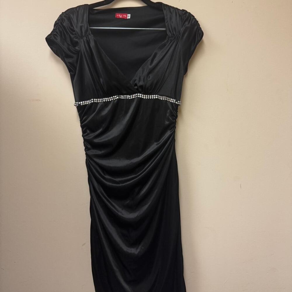 Ruby rox y2k black midi dress